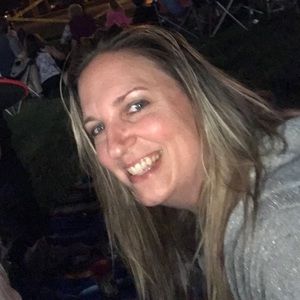 Meet your Posher, Deanna